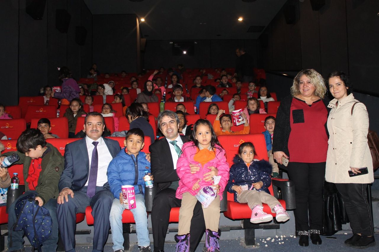 Kırıkkale'de Öğrenciler ilk kez sinemada film izle